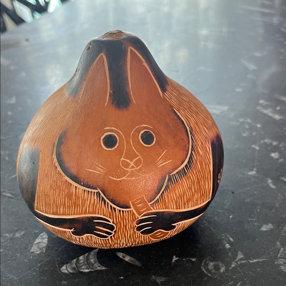 Handcrafted Brown Ceramic Guinea Pig Décor for Small Pet Lovers